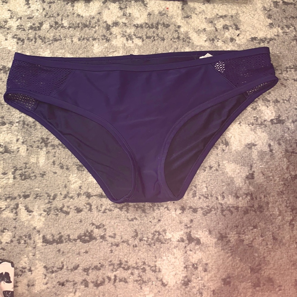 AEO Blue Mesh Halter Swim bottom Sz L
